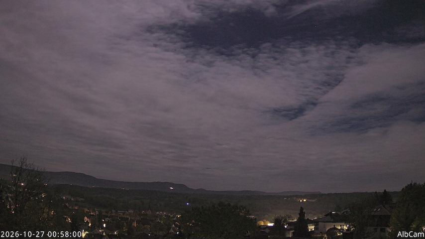 Sianel gamera fyw o 🇩🇪 AlbCam Goeppingen yn View from Goeppingen to SW