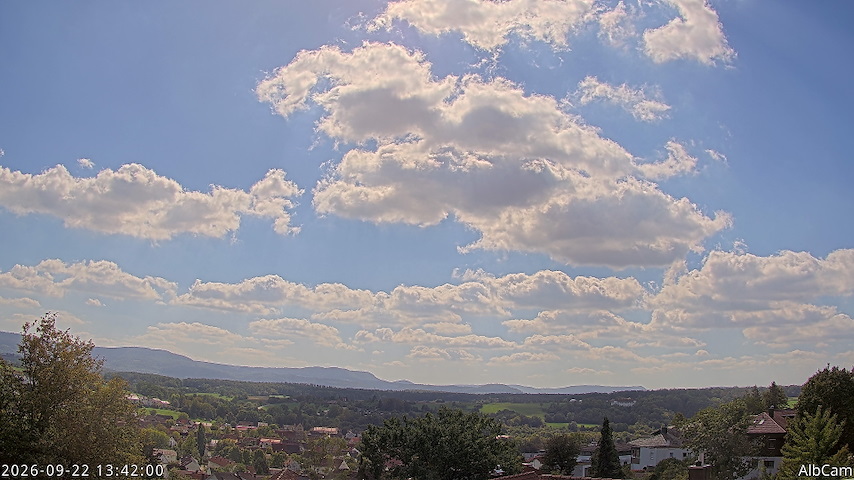 Live camera feed from 🇩🇪 AlbCam Goeppingen in View from Goeppingen to SW