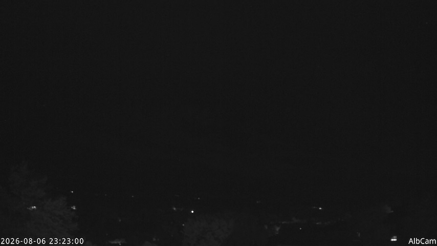 AlbCam - Göppingen, Germany からのライブカメラチャンネル（View from Göppingen to SSW）