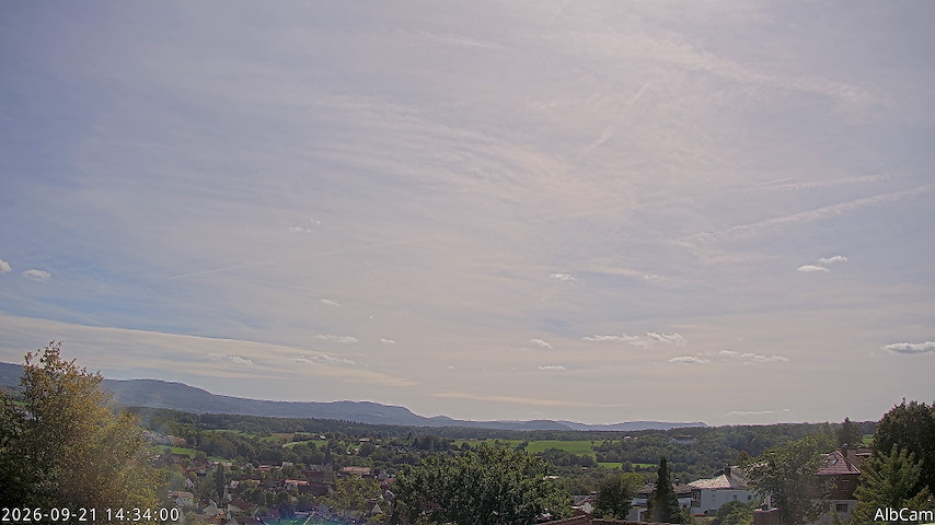 Live camera feed from 🇩🇪 AlbCam Goeppingen in View from Goeppingen to SW