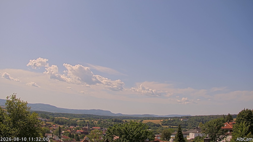 Live camera feed from AlbCam - Göppingen, Germany in View from Göppingen to SSW