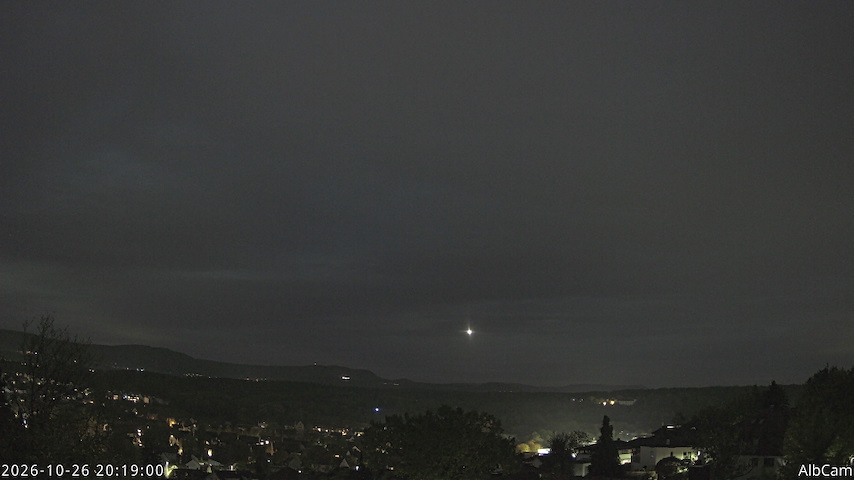 来自 View from Goeppingen to SW 的 🇩🇪 AlbCam Goeppingen 实时摄像机频道