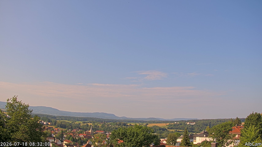 Live camera feed from AlbCam - Göppingen, Germany in View from Göppingen to SSW
