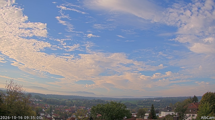 Live camera feed from 🇩🇪 AlbCam Goeppingen in View from Goeppingen to SW