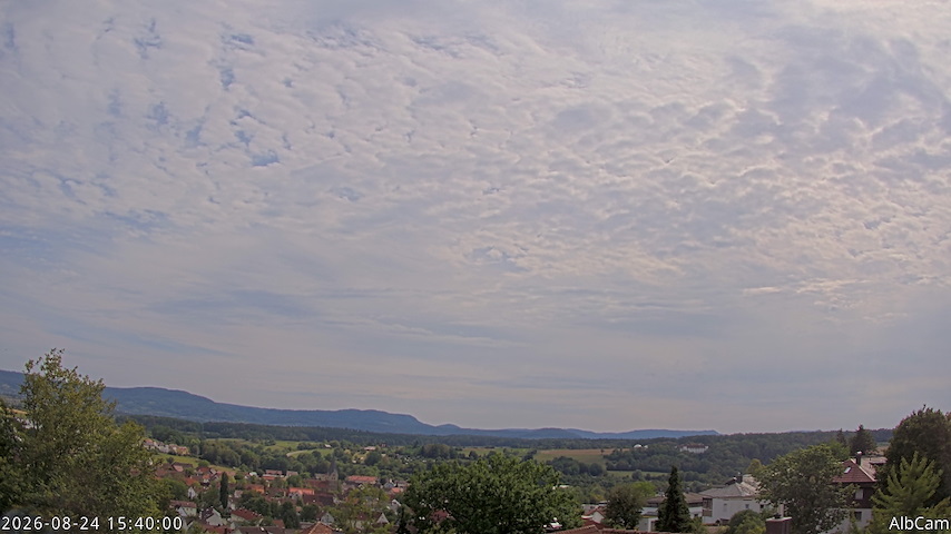 Live camera feed from 🇩🇪 AlbCam Goeppingen in View from Goeppingen to SW