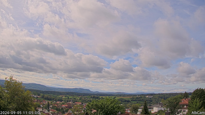 Live camera feed from 🇩🇪 AlbCam Goeppingen in View from Goeppingen to SW