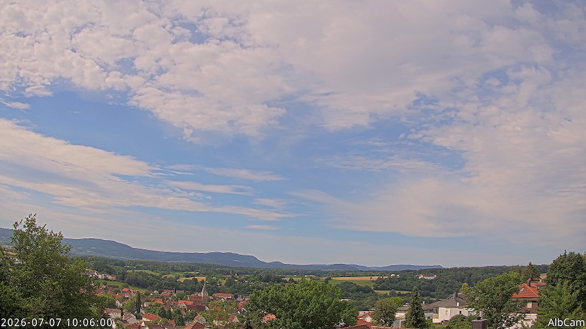 Live camera feed from AlbCam - Göppingen, Germany in View from Göppingen to SSW