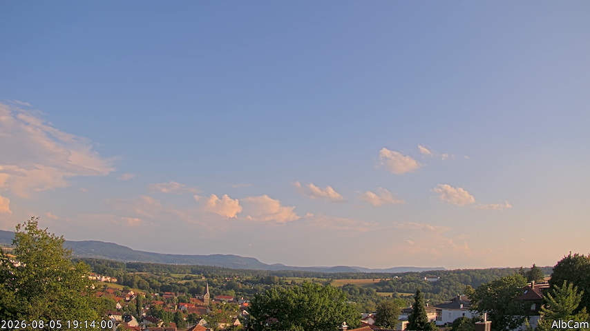 Live camera feed from AlbCam - Göppingen, Germany in View from Göppingen to SSW