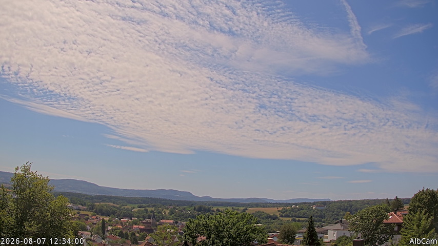 Saluran kamera langsung dari AlbCam - Göppingen, Germany di View from Göppingen to SSW