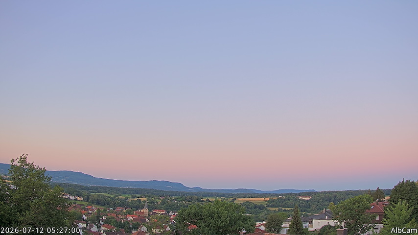 Live camera feed from AlbCam - Göppingen, Germany in View from Göppingen to SSW