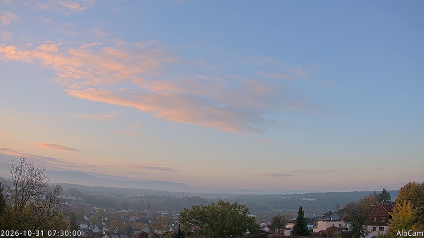Live camera feed from 🇩🇪 AlbCam Goeppingen in View from Goeppingen to SW