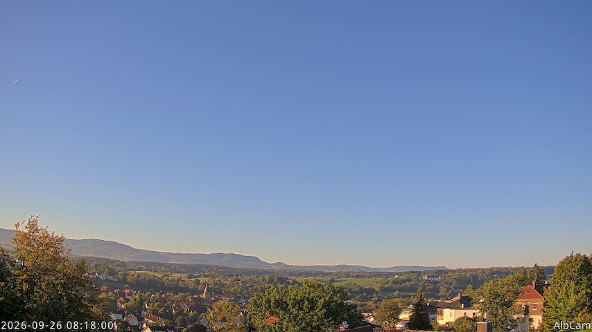 Live camera feed from 🇩🇪 AlbCam Goeppingen in View from Goeppingen to SW