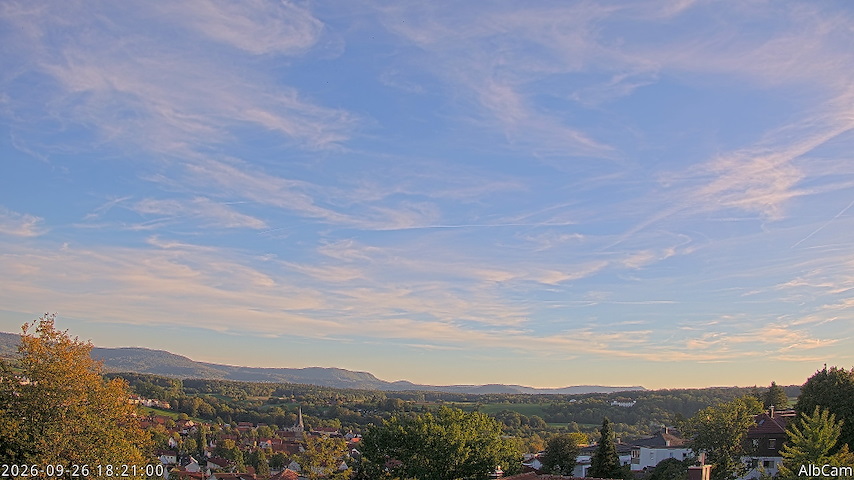 Live camera feed from 🇩🇪 AlbCam Goeppingen in View from Goeppingen to SW