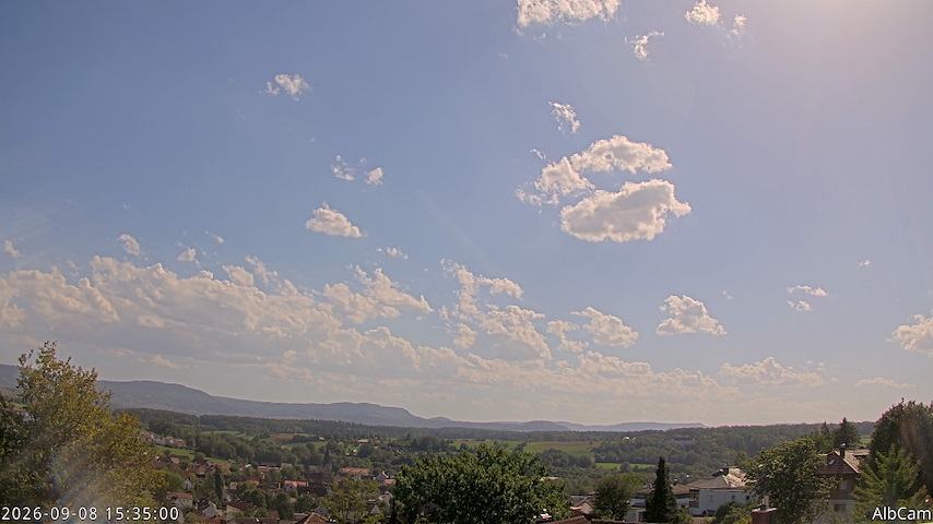 Live camera feed from 🇩🇪 AlbCam Goeppingen in View from Goeppingen to SW