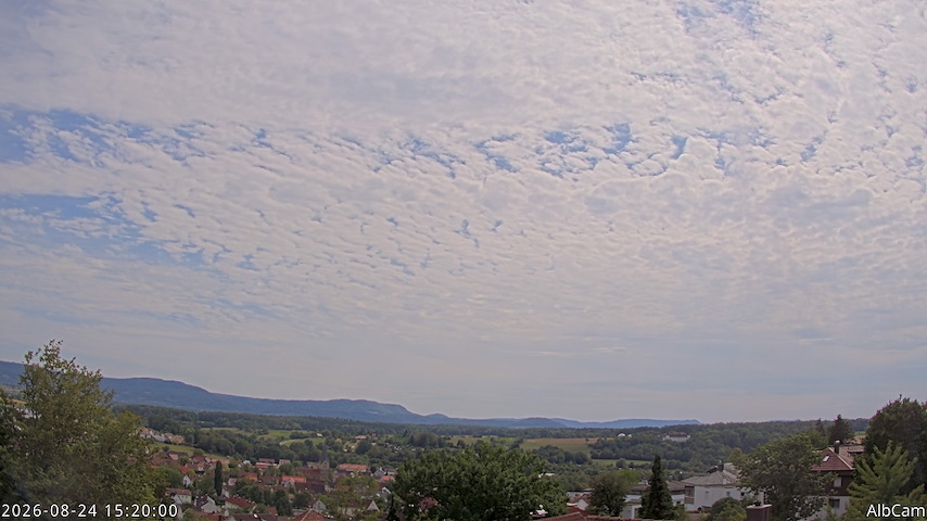 Live camera feed from 🇩🇪 AlbCam Goeppingen in View from Goeppingen to SW