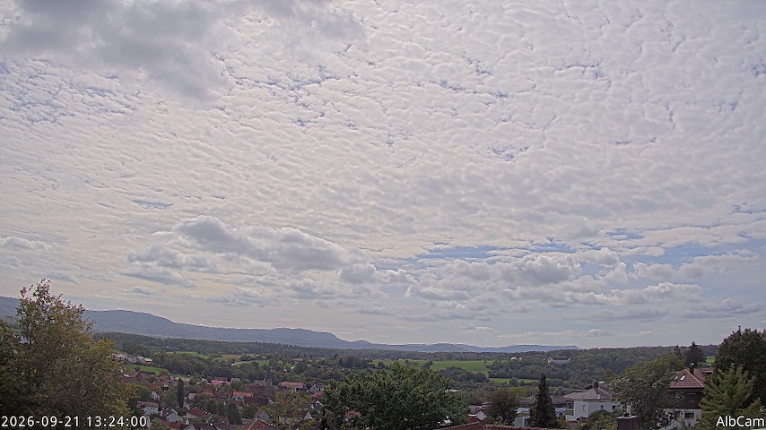 Live camera feed from 🇩🇪 AlbCam Goeppingen in View from Goeppingen to SW