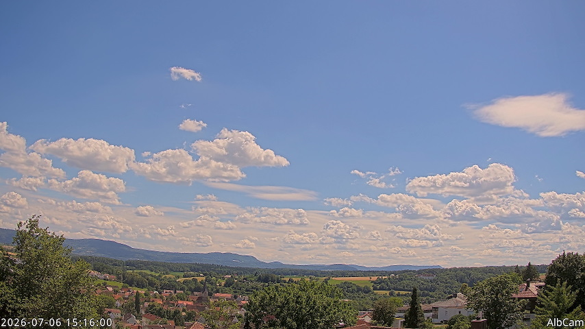 Live camera feed from AlbCam - Göppingen, Germany in View from Göppingen to SSW