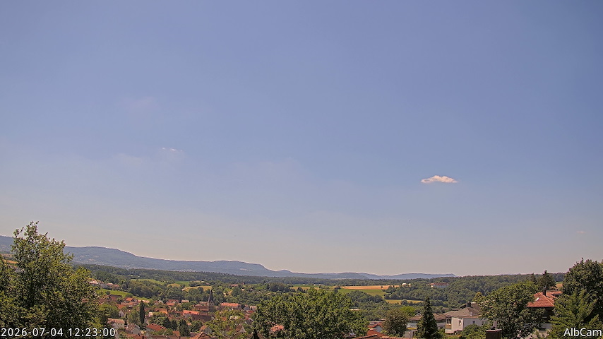 Live camera feed from AlbCam - Göppingen, Germany in View from Göppingen to SSW