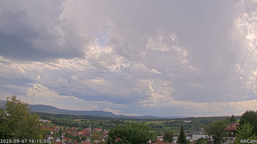 Live camera feed from 🇩🇪 AlbCam Goeppingen in View from Goeppingen to SW