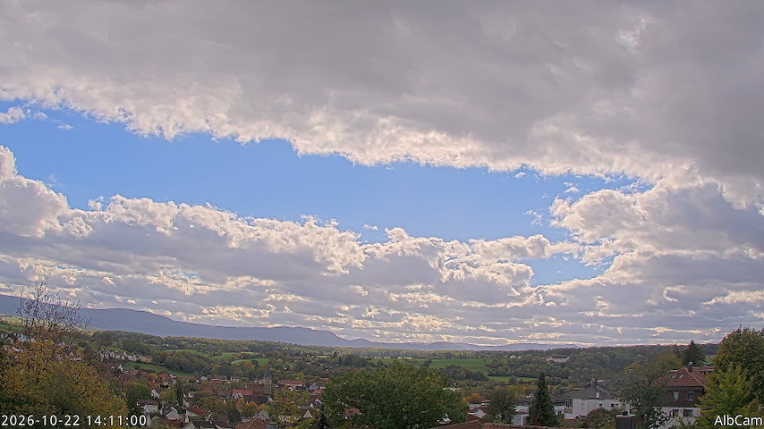 Live camera feed from 🇩🇪 AlbCam Goeppingen in View from Goeppingen to SW