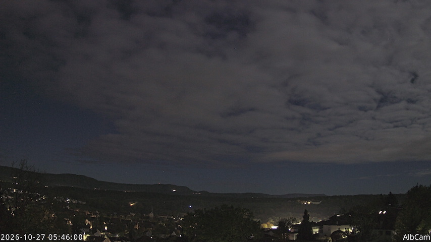 Sianel gamera fyw o 🇩🇪 AlbCam Goeppingen yn View from Goeppingen to SW