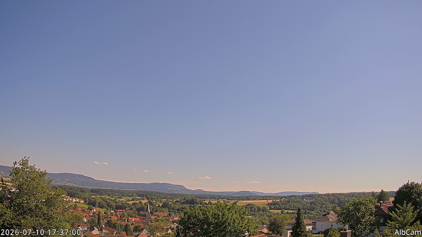 Live camera feed from AlbCam - Göppingen, Germany in View from Göppingen to SSW