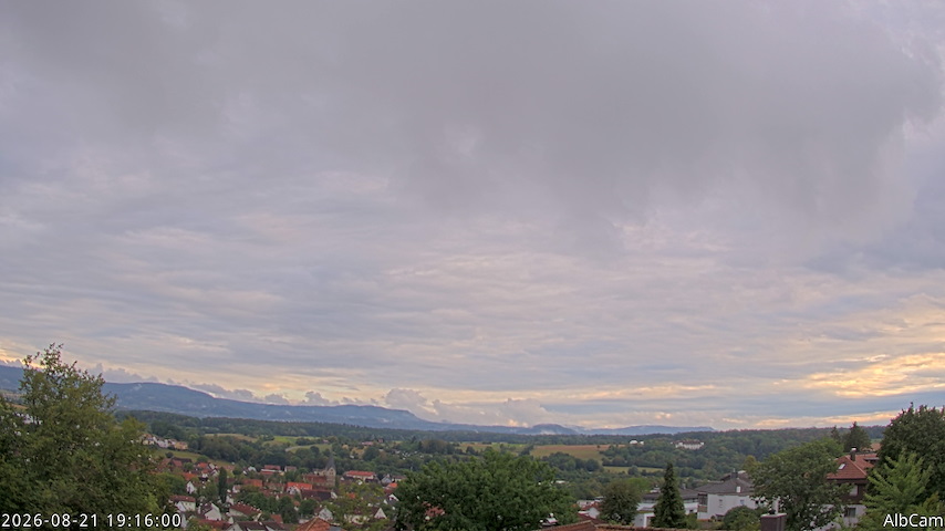 Live camera feed from 🇩🇪 AlbCam Goeppingen in View from Goeppingen to SW