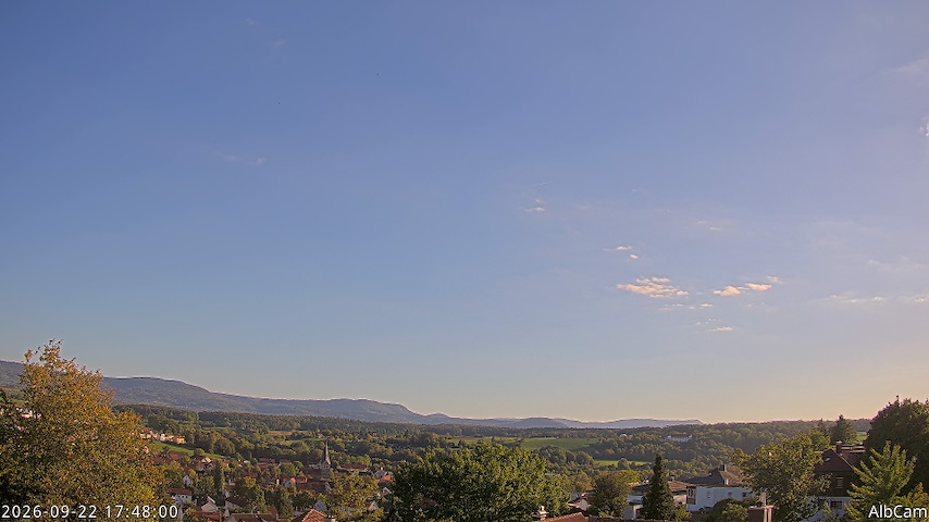 来自 View from Goeppingen to SW 的 🇩🇪 AlbCam Goeppingen 实时摄像机频道