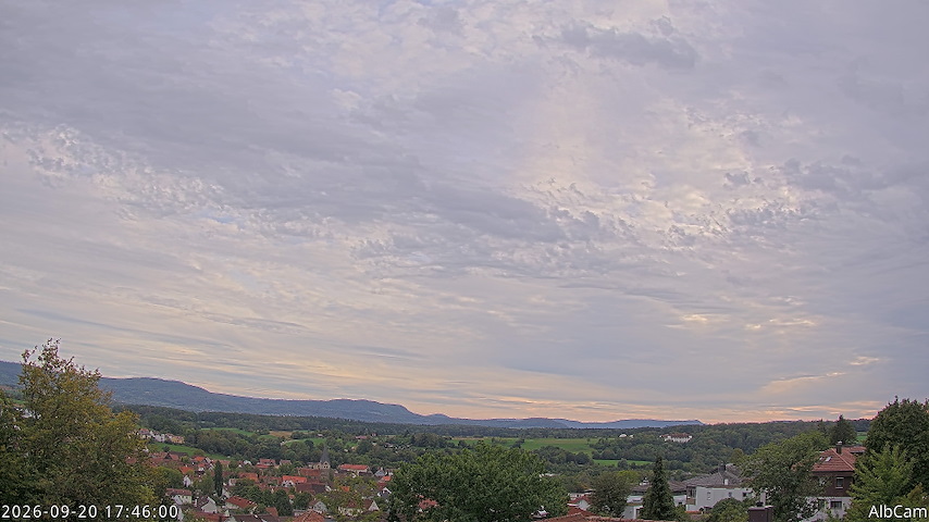 Live camera feed from 🇩🇪 AlbCam Goeppingen in View from Goeppingen to SW