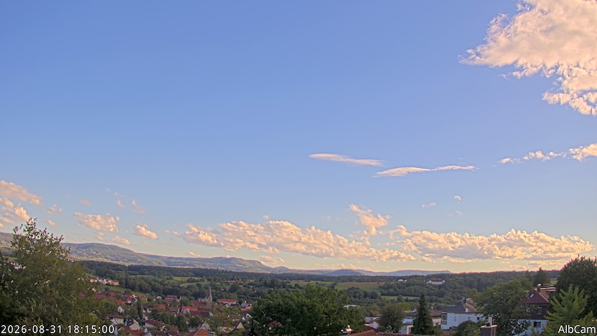 Live camera feed from 🇩🇪 AlbCam Goeppingen in View from Goeppingen to SW