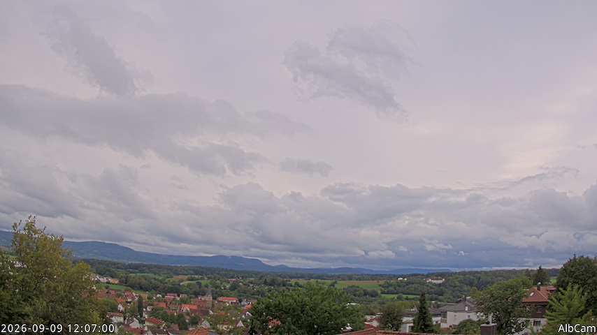 Live camera feed from 🇩🇪 AlbCam Goeppingen in View from Goeppingen to SW