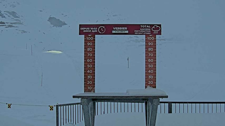 La Chaux 2'265 m. - Hauteur de neige Image