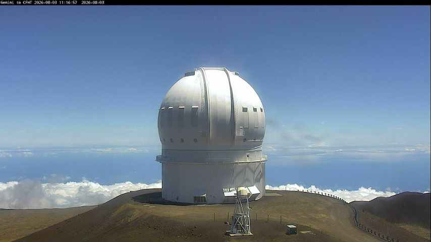 Live camera feed from Canada-France-Hawaii Telescope - North in Hawaii