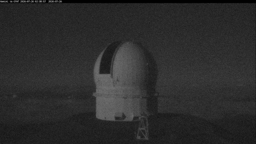 Live camera feed from Canada-France-Hawaii Telescope - North in Hawaii