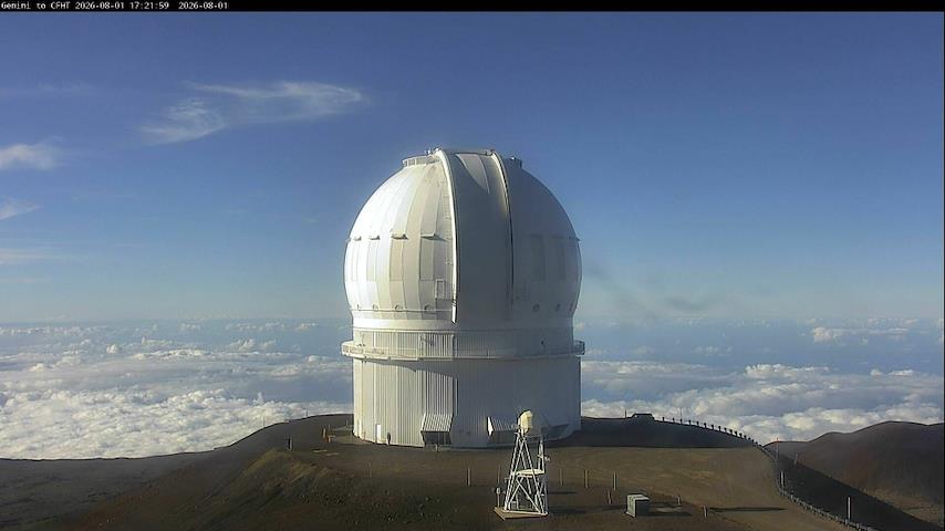 Live camera feed from Canada-France-Hawaii Telescope - North in Hawaii