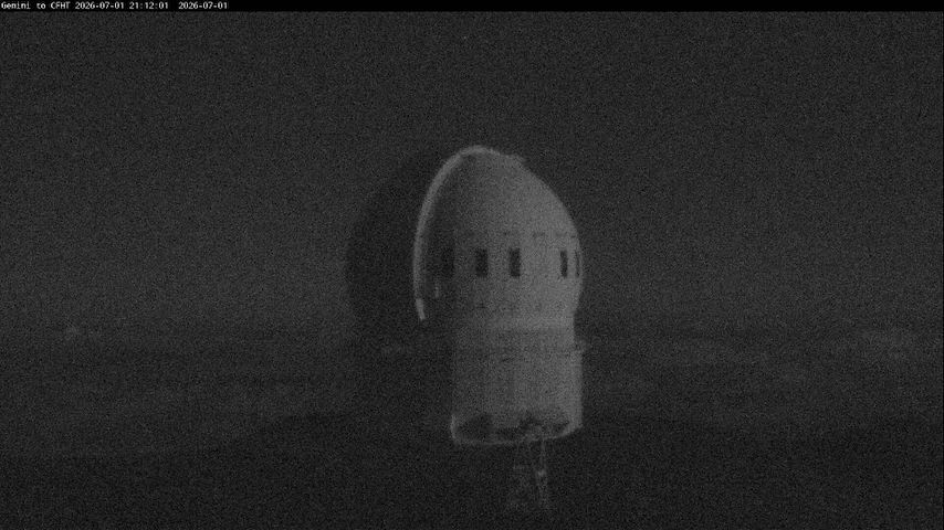 Live camera feed from Canada-France-Hawaii Telescope - North in Hawaii