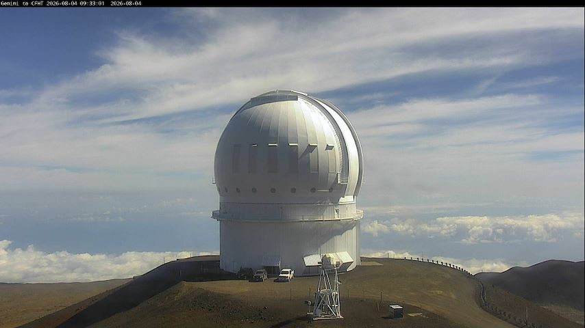 Live camera feed from Canada-France-Hawaii Telescope - North in Hawaii