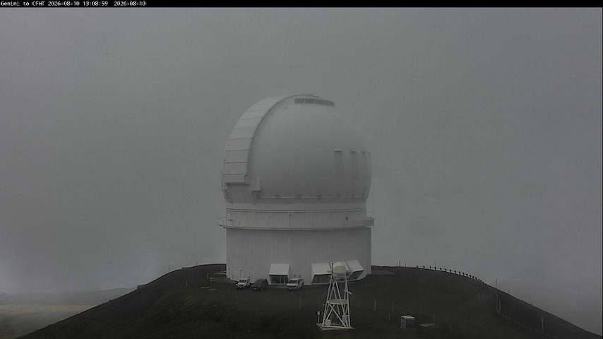 Live camera feed from Canada-France-Hawaii Telescope - North in Hawaii