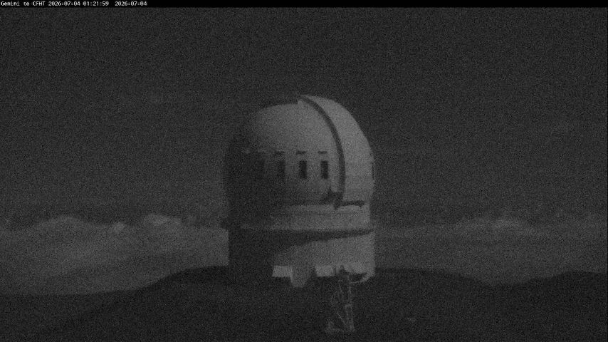 Live camera feed from Canada-France-Hawaii Telescope - North in Hawaii