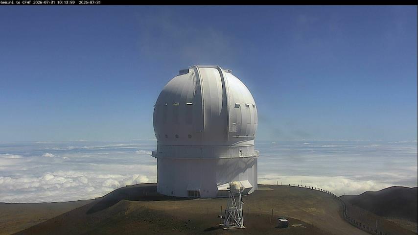 Live camera feed from Canada-France-Hawaii Telescope - North in Hawaii