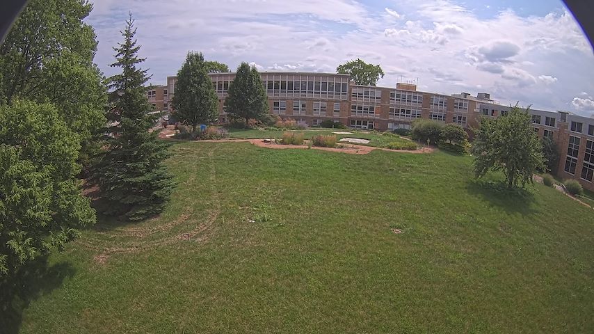 Live camera feed from CUW School of Nursing Construction Camera in Concordia University Wisconsin