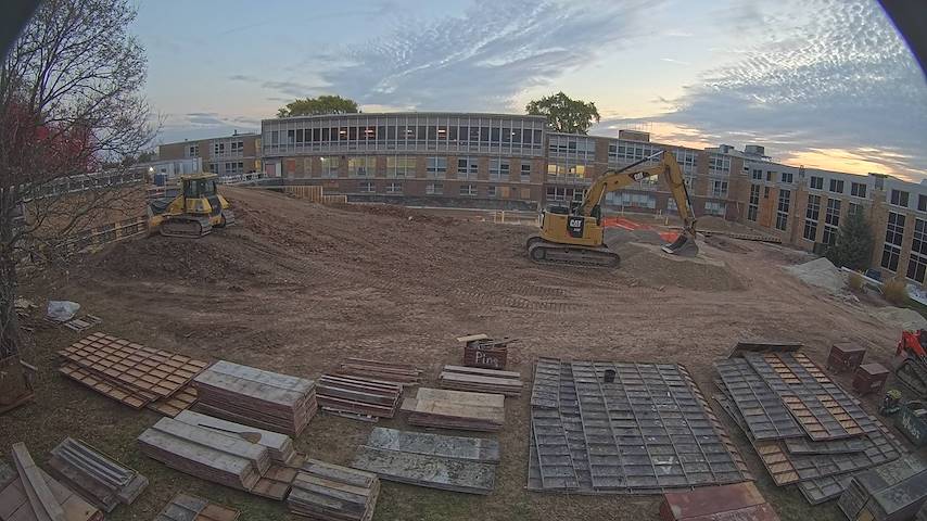 Live camera feed from CUW School of Nursing Construction Camera in Concordia University Wisconsin