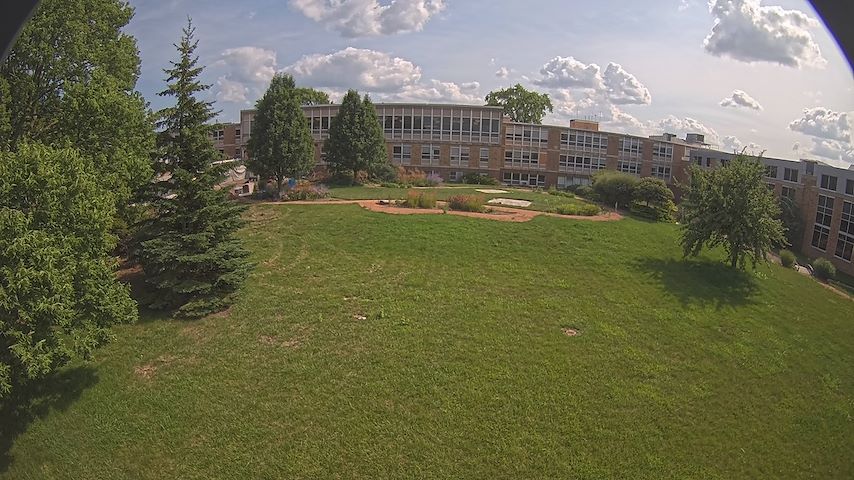 Live camera feed from CUW School of Nursing Construction Camera in Concordia University Wisconsin