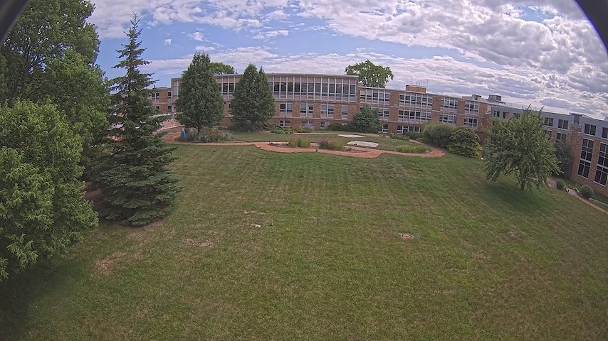 Live camera feed from CUW School of Nursing Construction Camera in Concordia University Wisconsin
