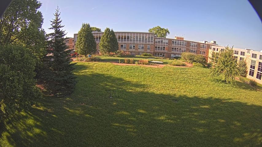 Live camera feed from CUW School of Nursing Construction Camera in Concordia University Wisconsin