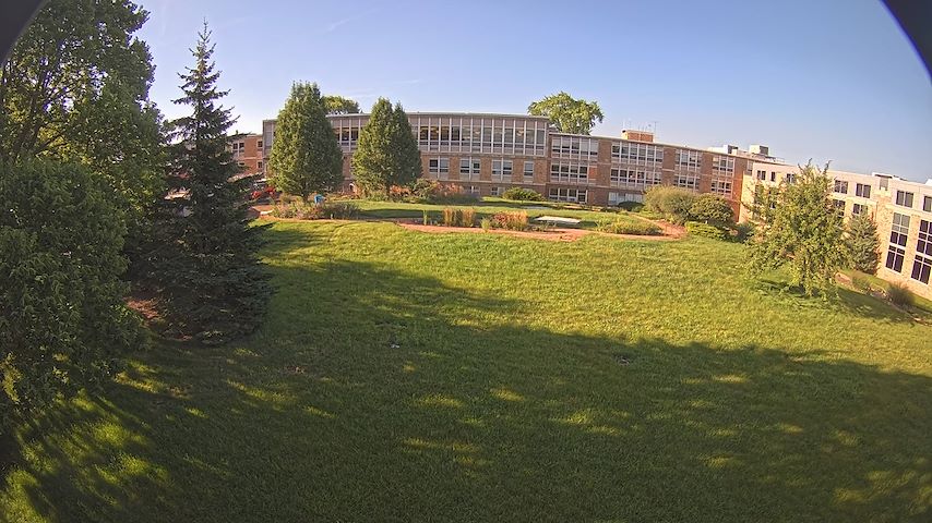 Live camera feed from CUW School of Nursing Construction Camera in Concordia University Wisconsin