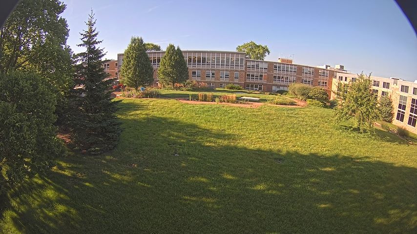 Live camera feed from CUW School of Nursing Construction Camera in Concordia University Wisconsin