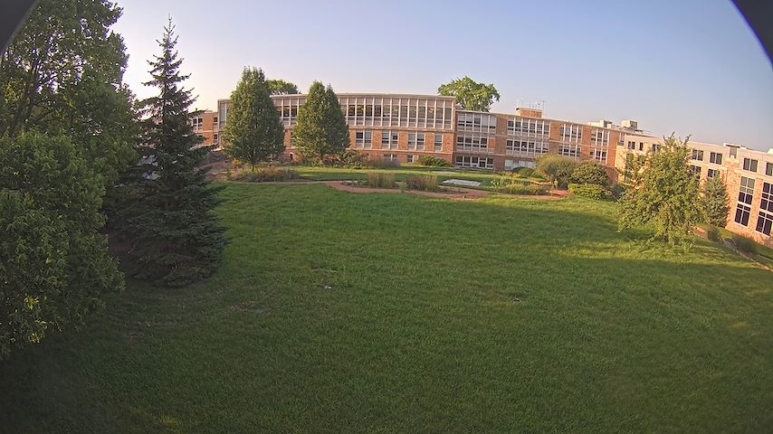 Live camera feed from CUW School of Nursing Construction Camera in Concordia University Wisconsin