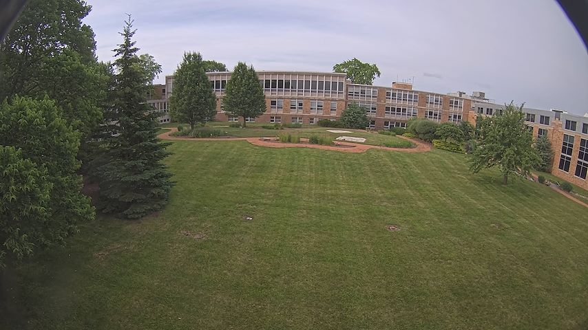 Live camera feed from CUW School of Nursing Construction Camera in Concordia University Wisconsin