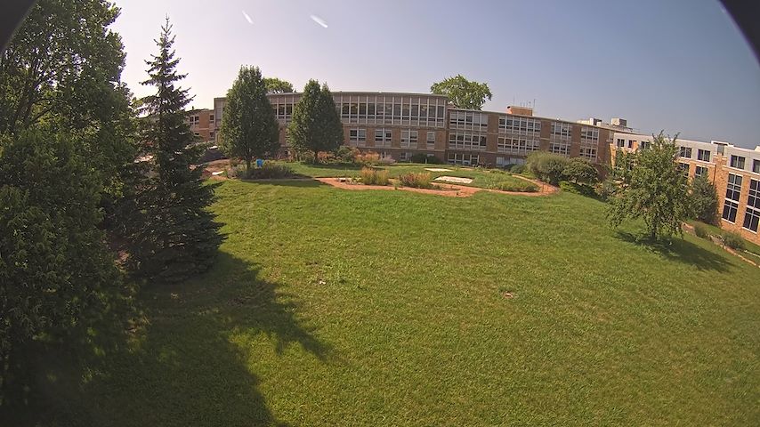 Live camera feed from CUW School of Nursing Construction Camera in Concordia University Wisconsin